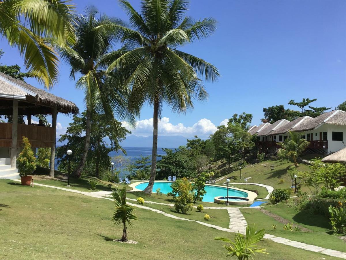 Cuestas Beach Resort And Restaurant Badian Eksteriør billede