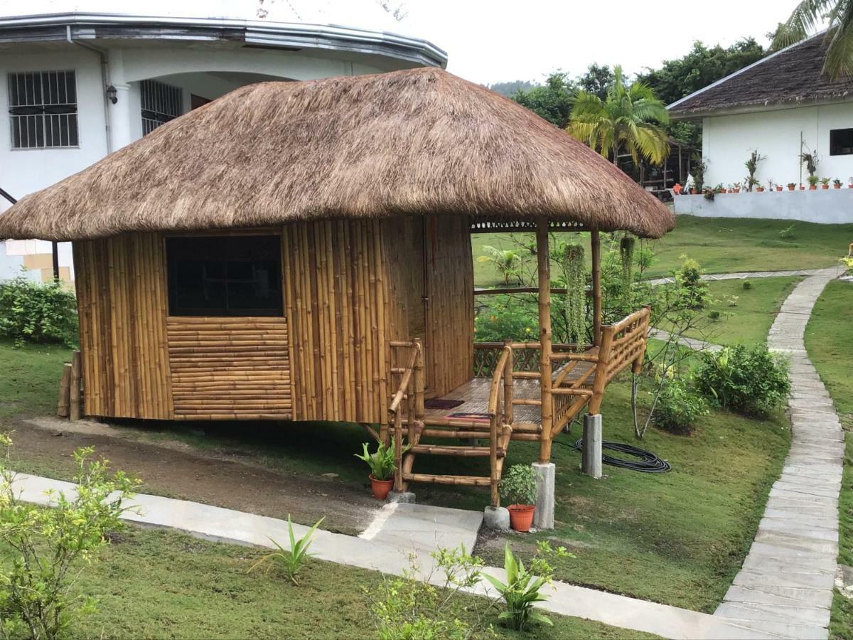 Cuestas Beach Resort And Restaurant Badian Eksteriør billede